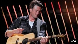 Blake Shelton es la sensación del momento dentro del género country.