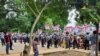 ကျောက်မဲမြို့မှာ ဒေသခံတွေ ကန့်ကွက်ဆန္ဒပြနေကြတဲ့ မြင်ကွင်း။ (ဓာတ်ပုံ - Tai Freedom - Burmese Version - ဇူလိုင် ၁၀၊ ၂၀၂၀)