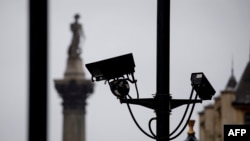 영국 런던 거리에 설치돼 있는 CCTV. (자료사진)