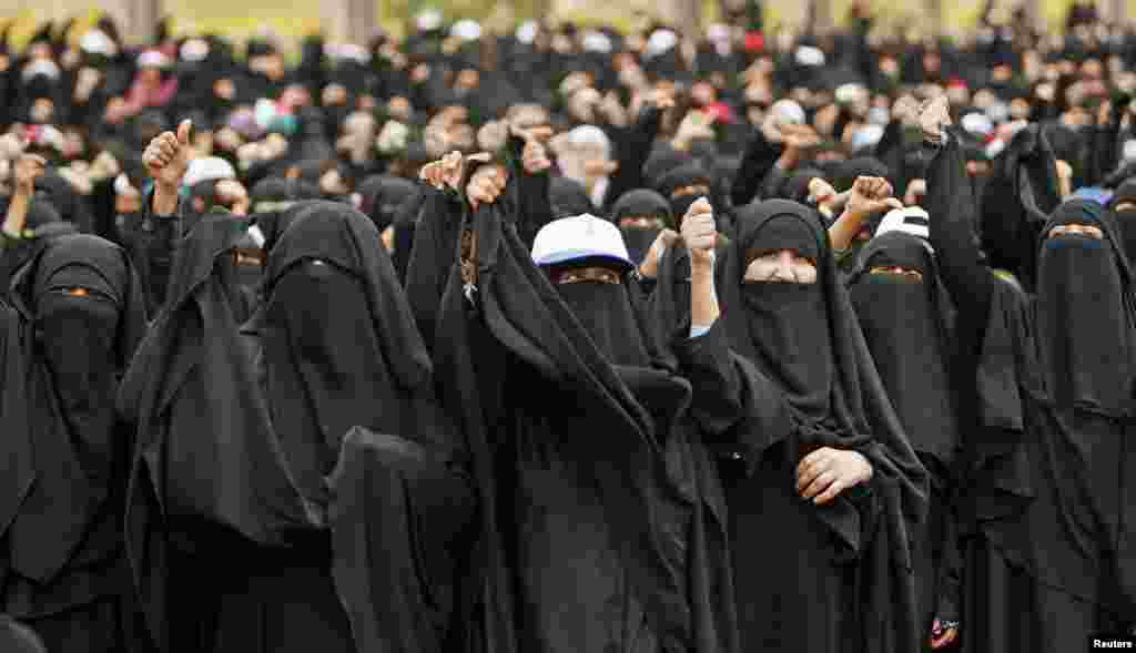 May 27, 2011: Women shout slogans during an anti-government rally against Yemen&#39;s President Ali Abdullah Saleh in Sanaa. 