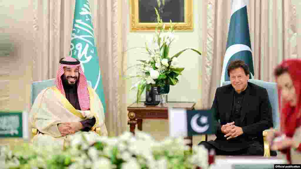 &nbsp;شہزادہ محمد بن سلمان نے عمران خان کو مخاطب کرتے ہوئے کہا، جناب وزیر اعظم، آپ مجھے سعودی عرب میں پاکستان کا سفیر سمجھیں۔