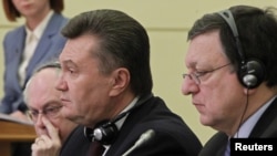 Виктор Янукович и Жозе Мануэл Баррозу