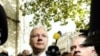 Chủ WikiLeaks cố gắng lần cuối để không bị trục xuất khỏi Anh