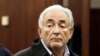 Juez concede fianza a Strauss-Kahn