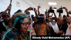 L'opposition a dénoncé l'arrestation de dizaines de personnes à la suite d'incidents dimanche entre manifestants et policiers dans la capitale et à Nouadhibou (nord-ouest).