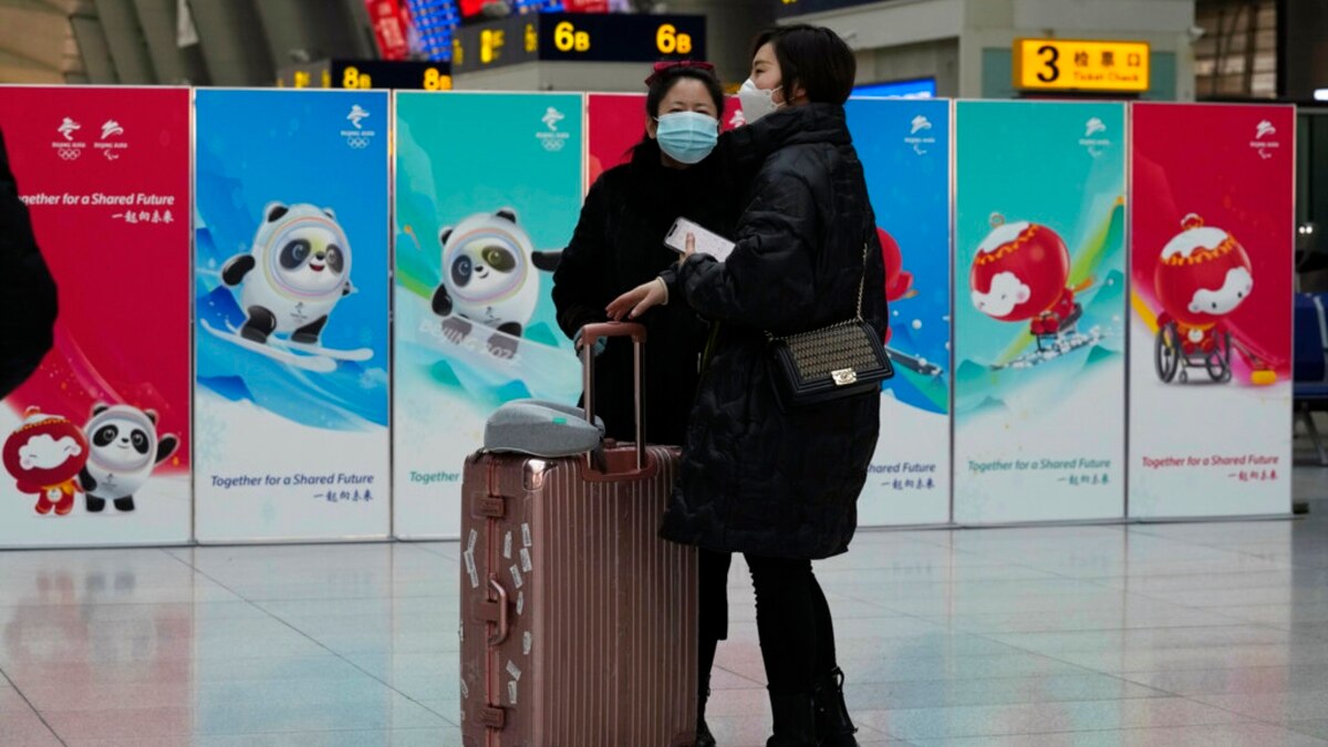 China Tries to Contain Omicron Outbreak Ahead of Winter Olympics