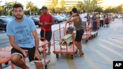 Residentes de Florida se preparan para el posible impacto del huracán Irma, el más poderoso huracán que se ha formado en el Atlántico. Septiembre 6, 2017.