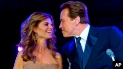 Foto Achiv: Maria Shriver ak Arnold Schwarzenegger. 