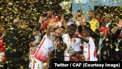 Le Wydad de Casablanca s'est adjugé la première Supercoupe d'Afrique de son histoire en s'imposant, samedi, face au TP Mazembe (1-0), 14 février 2018. (Twitter/CAF)