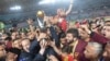 Les joueurs de l'Espérance de Tunis célèbrent leur sacre de le Wydad Casablanca en ligue des champions, Tunisie, le 31 mai 2019.