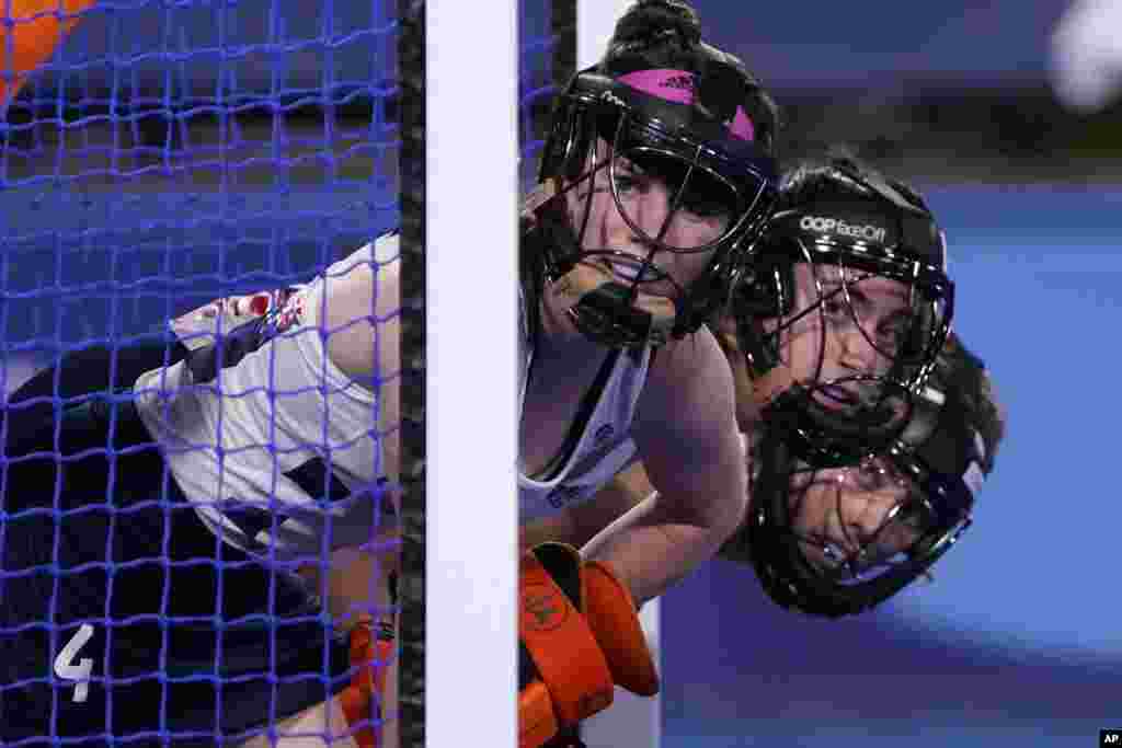 Britain's Laura Unsworth (4) prepares for a penalty corner against the Netherlands during a women's field hockey match at the 2020 Summer Olympics in Tokyo, Japan.