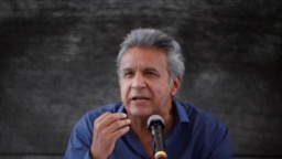 El presidente Lenin Moreno durante una conferencia de prensa en una visita a la refinería estatal en Esmeraldas, en el noreste de Ecuador. (Archivo)