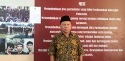 Kandidat bakal calon wakil walikota jalur Perseorangan di Pilkada Solo, FX Supardjo saaat ditemui VOA di Posko Pemenangan, Rabu (2/9). (Foto : VOA/Yudha Satriawan)