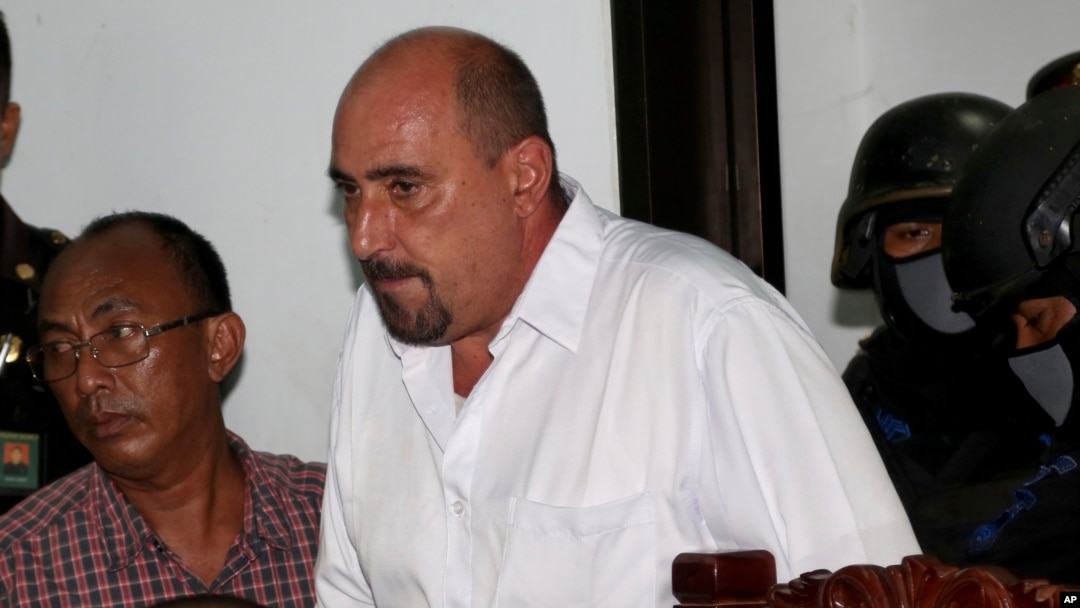 Serge Atlaoui, warga Prancis dan tahanan terpidana mati di Indonesia yang menderita sakit kanker, dipulangkan ke Prancis (foto: dok). 