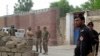 Các phần tử chủ chiến Taliban giải cứu 250 tù nhân