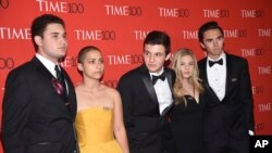 Parkland student activists Alex Wind, from left, Emma Gonzalez, Cameron Kasky​​​​, Jaclyn Corin and David Hogg attend the Time 100 Gala celebrating the 100 most influential people in the world in New York on April 24, 2018. (Photo by Evan Agostini/Invision/AP)