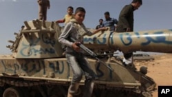 Libye: repli des rebelles vers l’Est