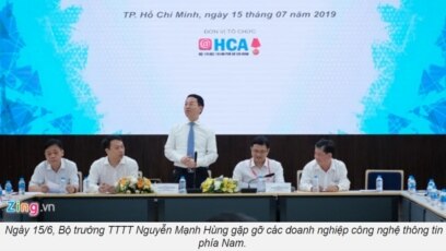 Minister of Information Nguyen Manh Hung meets with southern IT companies, July 15, 2019