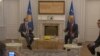 Susret premijera i predsednika Kosova Avdulaha Hotija (levo) i Hašima Tačija, 15. juna 2020. u Prištini (Foto: VOA)