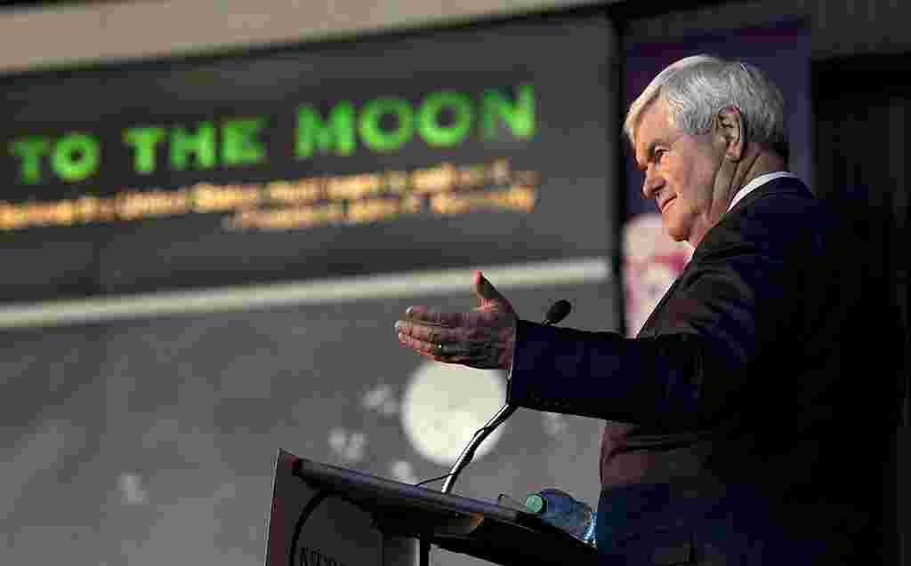 Newt Gingrich durante un discurso en el centro espacial en Huntsville, Alabama.