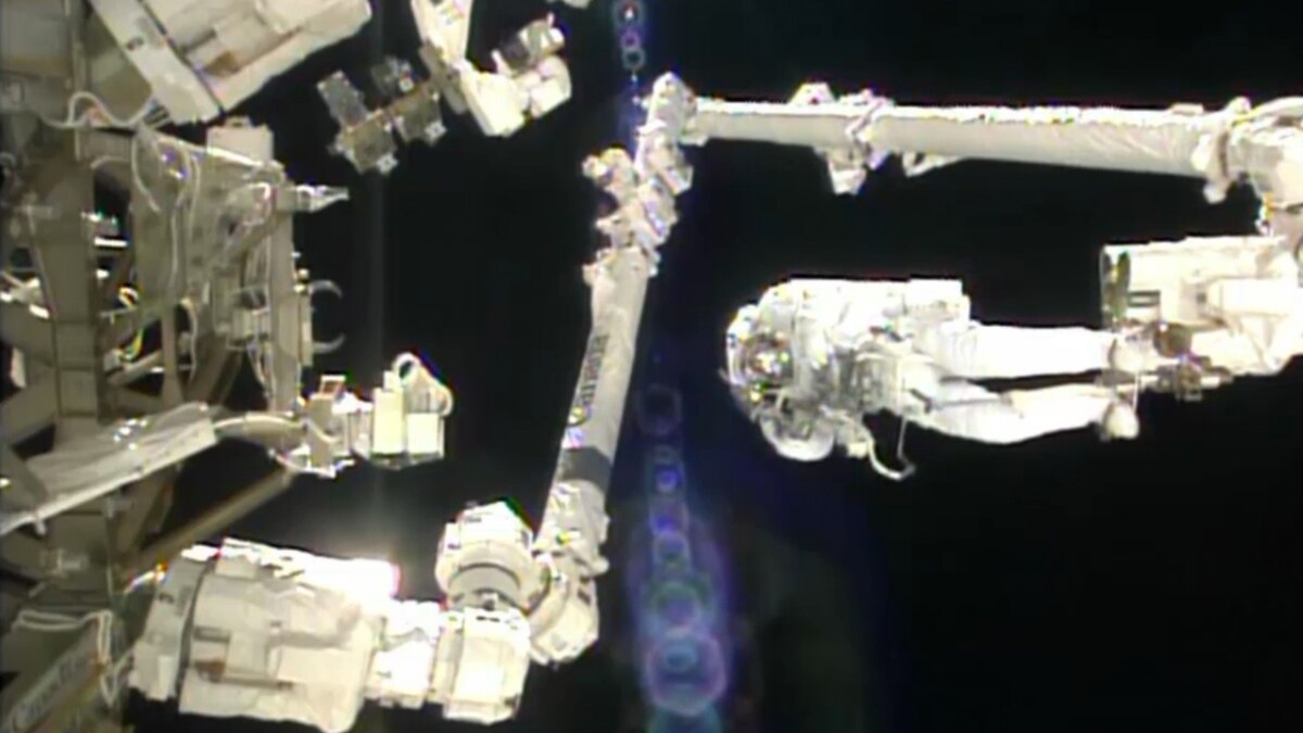 Spacewalkers Leave Space Station For Outside Chores