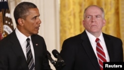Serok Obama û John Brennan.