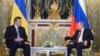 Ukrayna prezidenti rusiyalı həmkarı ilə görüşlər keçirir