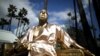Estatua de Harvey Weinstein ensombrece entrega del Oscar