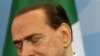 Berlusconi Reşit Olmayan Kızlarla 13 Kez İlişkiye Girmiş