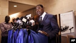 Benin President Thomas Boni Yayi speaks to media after he had talks with Gen. Gilbert Diendere, who was named leader of Burkina Faso, in Ouagadougou, Sept. 19, 2015.