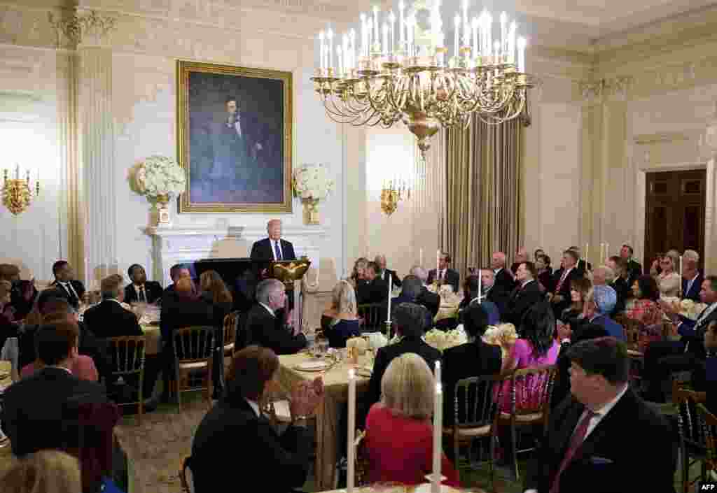 سخنرانی پرزیدنت ترامپ در ضیافت شامی که برای ادای احترام به رهبران مسیحیان پروتستان آمریکا در کاخ سفید برگزار شد.
