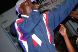 Litshaya kuzwele iqembu leTop King