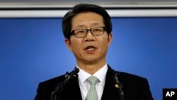 Menteri Unifikasi Korea Selatan Ryoo Kihl-jae menghadapi kecaman karena kebuntuan terkait kompleks industri gabungan Kaesong (foto: dok). 