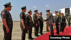 Gen. Apirat Kongsompong, Commander-in-chief of the Royal Thai Army,​ arrived in Pochentong air base in Phnom Penh, Cambodia, January 29, 2019. (Courtesy of Royal Thai Embassy Phnom Penh) 