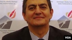  Əli Kərimli 