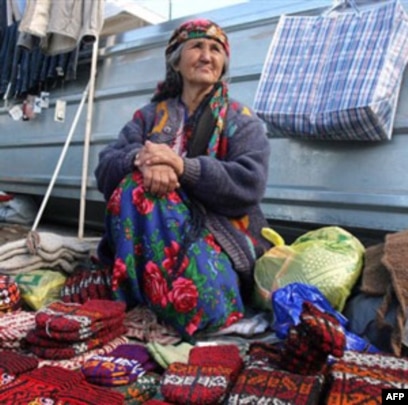 Yalangoch yoga porno tomosha qiling