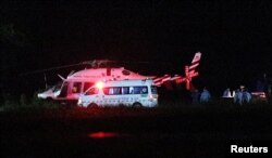 Helikopter Milik Polisi Kerajaan Thailand membawa abak-anak yang berhasil diselamatkan ke bandara militer di kawasan utara provinsi Chiang Rai, Thailand, 8 Juli 2018. (Foto: dok).