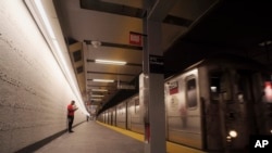 Stasiun subway Cortlandt WTC akhirnya resmi dibuka kembali Sabtu (08/09).