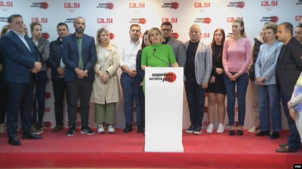 Edhe LSI denoncon zgjedhjet, Kryemadhi: Ikja nga parlamenti një gabim