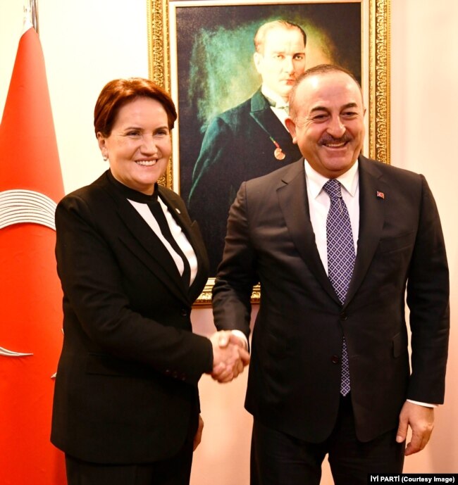 İyi Parti Genel Başkanı Meral Akşener ve Dışişleri Bakanı Mevlüt Çavuşoğlu