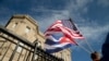 Etats-Unis et Cuba rouvrent officiellement leurs ambassades