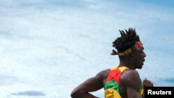 Le Ghanéen Alex Amankwah participe aux 800 mètres hommes lors des JO de Rio de Janeiro, Brésil, le 12 août 2016.