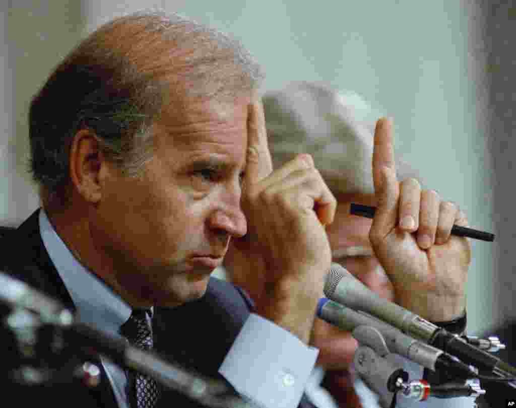 ဒီမုိကရက္ပါတီ သမၼတေလာင္းျဖစ္သြားတဲ့ Joe Biden ရဲ႕မွတ္တမ္းဓာတ္ပုံမ်ား။