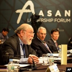 UK Atomic Energy Authority Chairman Roger Cashmore, Seoul, South Korea, Dec. 12, 2011.