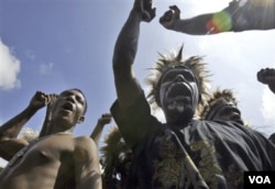 Pelajar Papua Barat saat protes untuk perjuangan HAM tahun 2008.