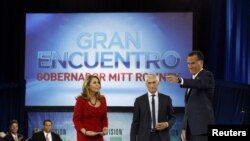 María Elena Salinas y Jorge Ramos condujeron los debates individuales con los candidatos a la Presidencia de EE.UU., Mitt Romney y Barack Obama.