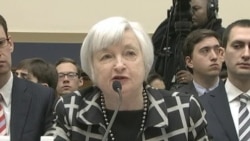 Yellen Says Fed Will Stay On Current Course