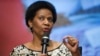 Phumzile Mlambo-Ngcuka, directrice d’ONU Femmes, s’exprimant sur l'autonomisation des femmes et des filles au siège de la Banque mondiale à Washington, 14 mai 2014. (AP Photo/Cliff Owen)