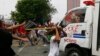 필리핀 미국대사관 앞 반미시위...부상자 발생