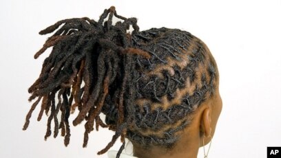 Maputo: Novas Regras De Indumentária Indispõem Estudantes